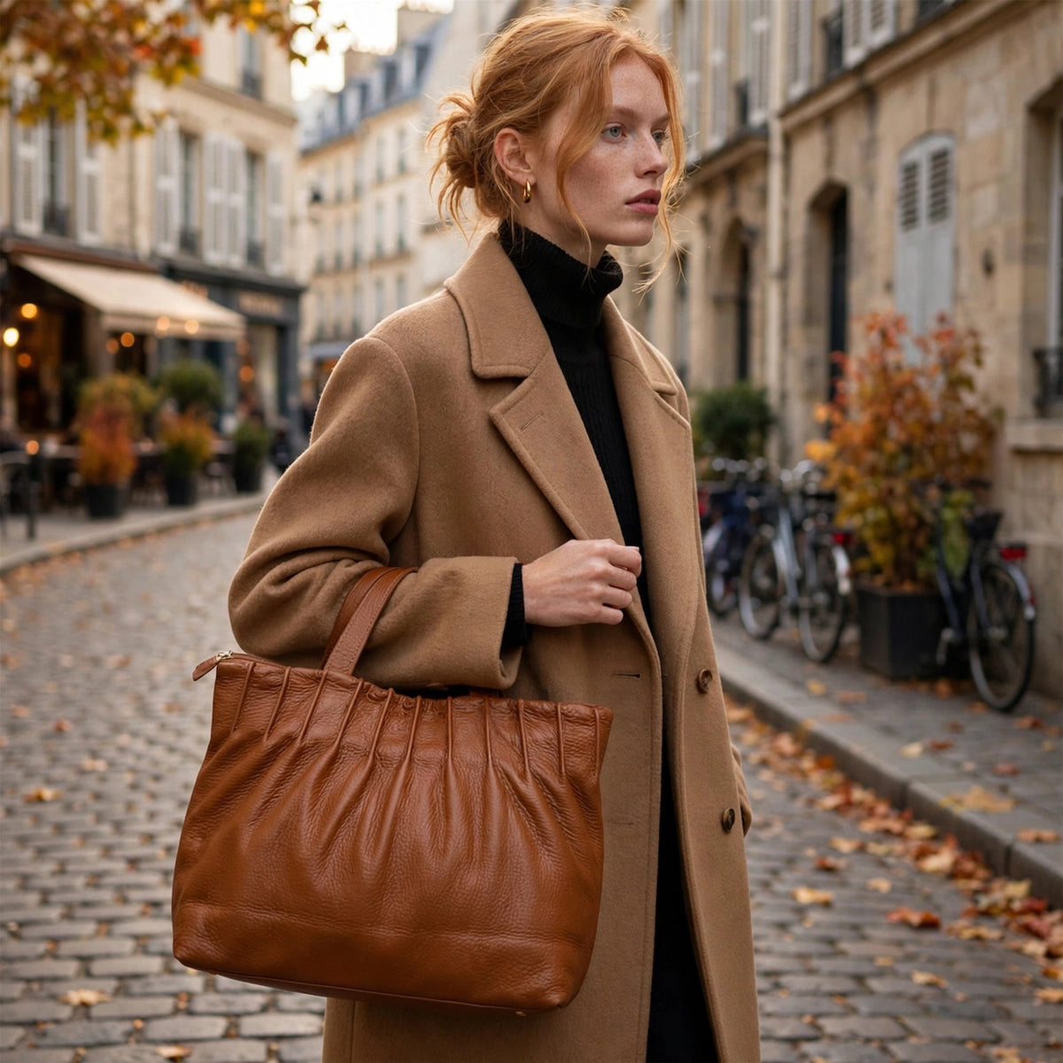 Elisabetta in genuine Italian leather, worn